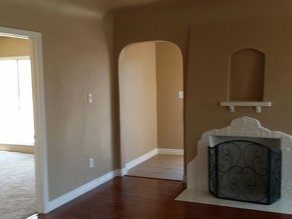 5th image of 1859 W 64th St