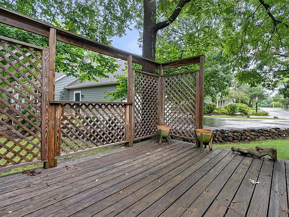 3rd image of 4080 Stonewood COURT