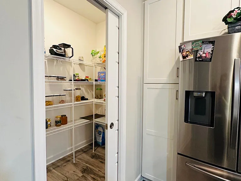 walk-in pantry
