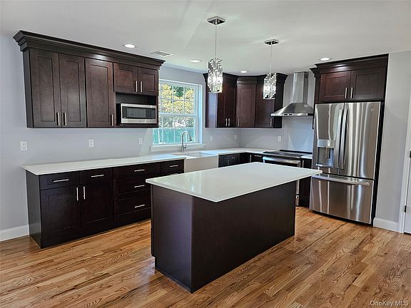 4th image of 13 N Swezeytown Road