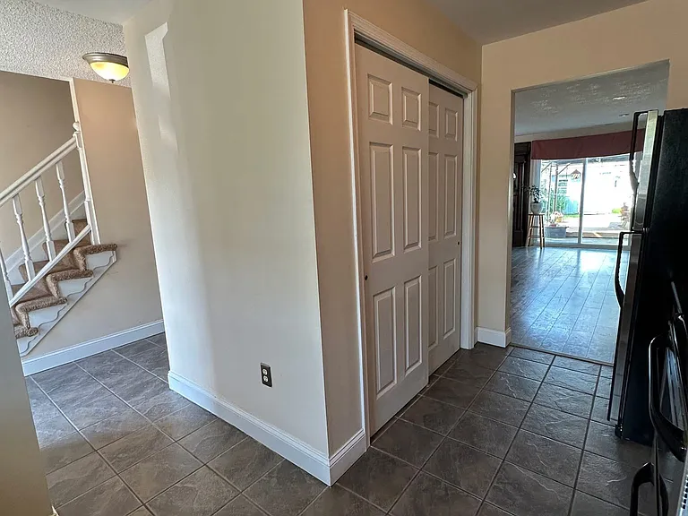 914 C Ave — Photo 10