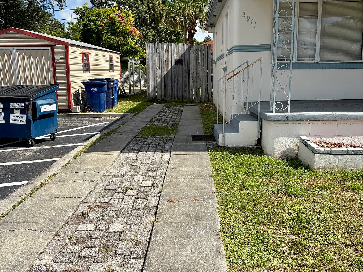 3 bed, 1191 sqft, $1,995 — Photo 4