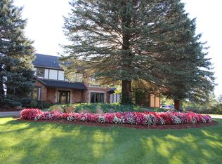 6514 Sun Valley Dr, Clarkston, MI 48348