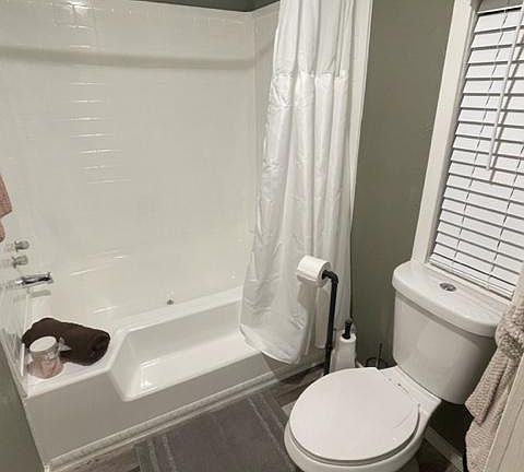 3rd image of 4519 SE 27th St #A