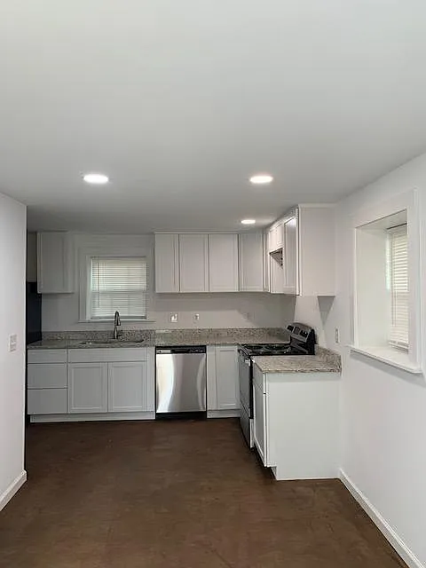 Building Photo - 1106 Marquis Rd #B