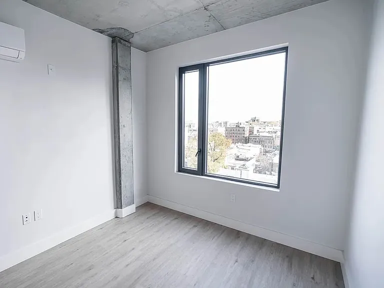 815 Flatbush Ave #Penthouse 2 — Photo 11