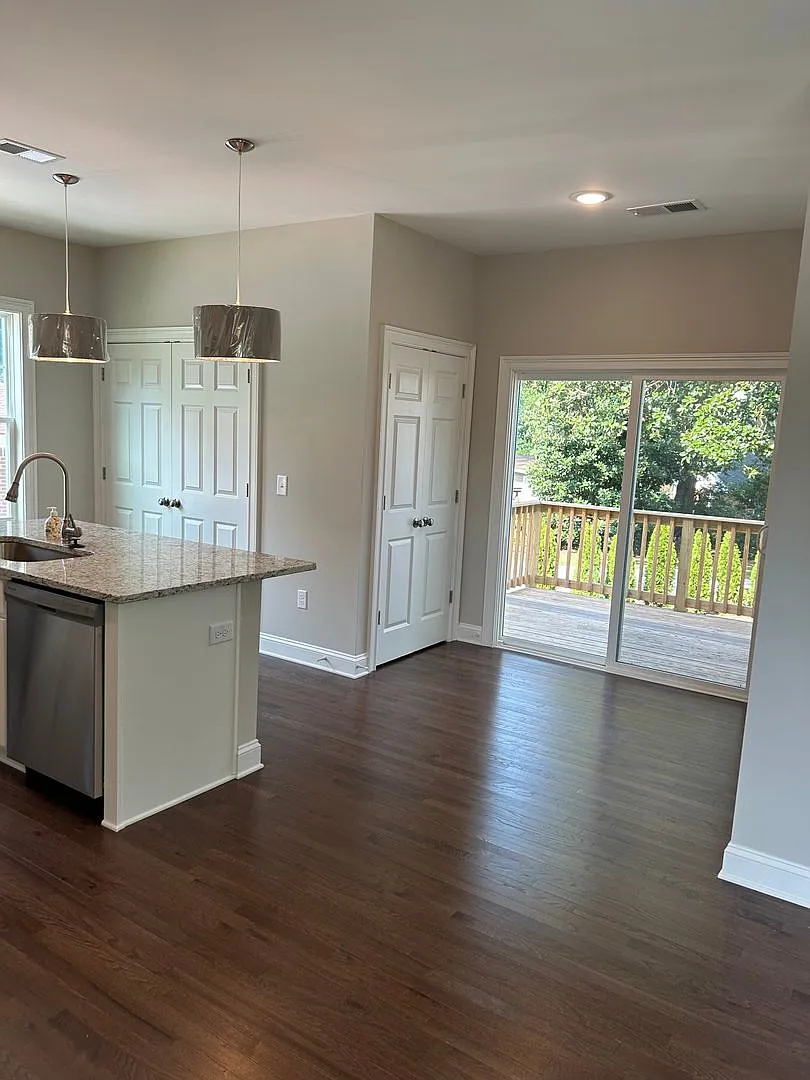 Greenville, 3BD/2BA, 1420SF — Photo 4