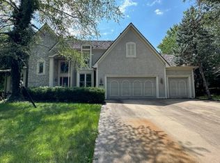 1325 Inverness Dr, Lawrence, KS 66049