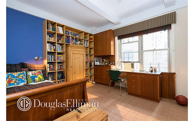 Sold by Douglas Elliman | media 17