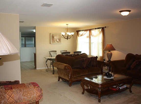 2nd image of 600 Lewis Canyon Ln