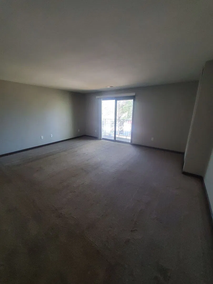 7601-7603 W Donna Ct — Photo 2