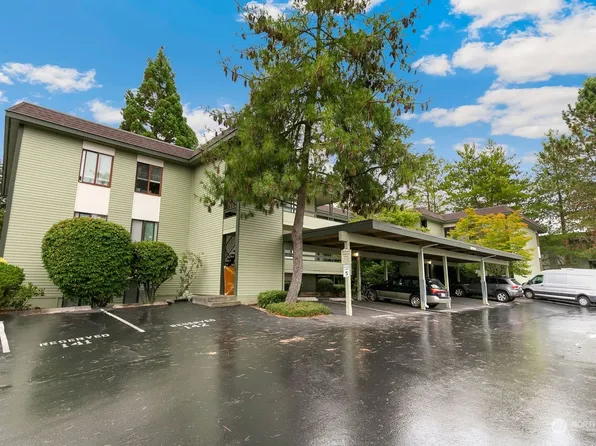 18906 8th Avenue NW #113, Shoreline, WA 98177