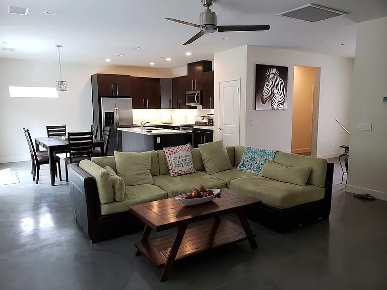 27175 Ventura Dr — Photo 5