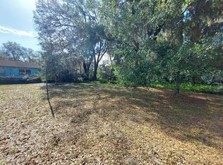 5724 SE Palm Rd, Belleview, FL 34420