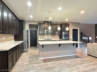 5955 Wellington Peak Rd, Las Vegas, NV 89148