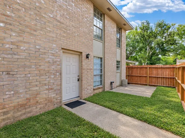 1926 Avenue B, Katy, TX 77493