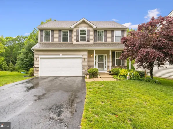 308 Astilbe Ct, Bear, DE 19701