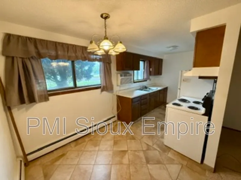 1 bed, 1.0 bath, 750 sqft, $750 — Photo 4