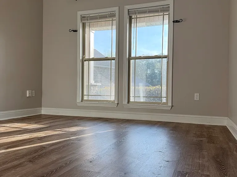 4 Canterbury Ln — Photo 15