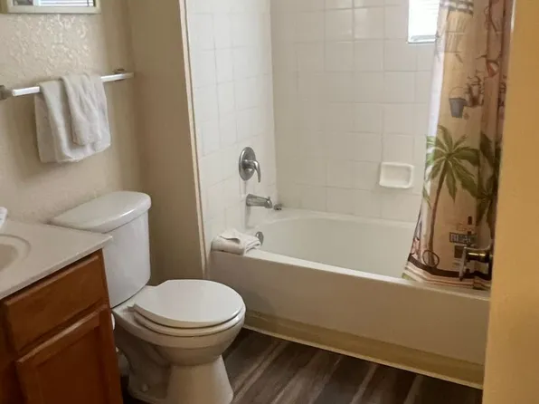4000 Santa Maria Dr Building 48, Kissimmee, FL 34741