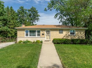 649 S Wisconsin Ave, Addison, IL 60101