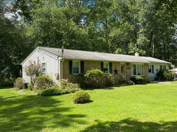 1550 Chestnut Ridge Rd, Upper Black Eddy, PA 18972