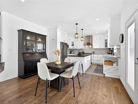 4th image of 74 Farley Rd