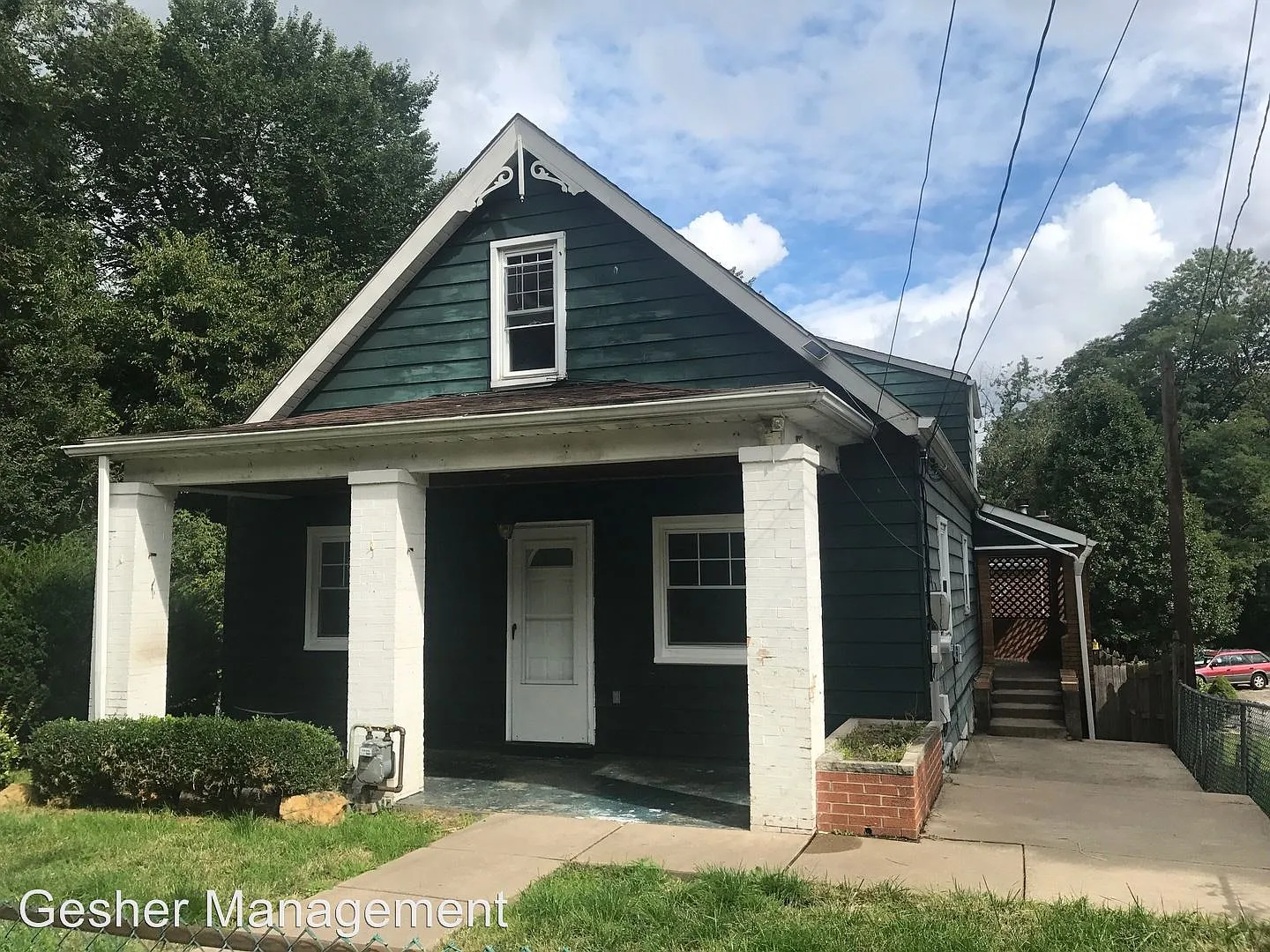 425 Cline St photo 1