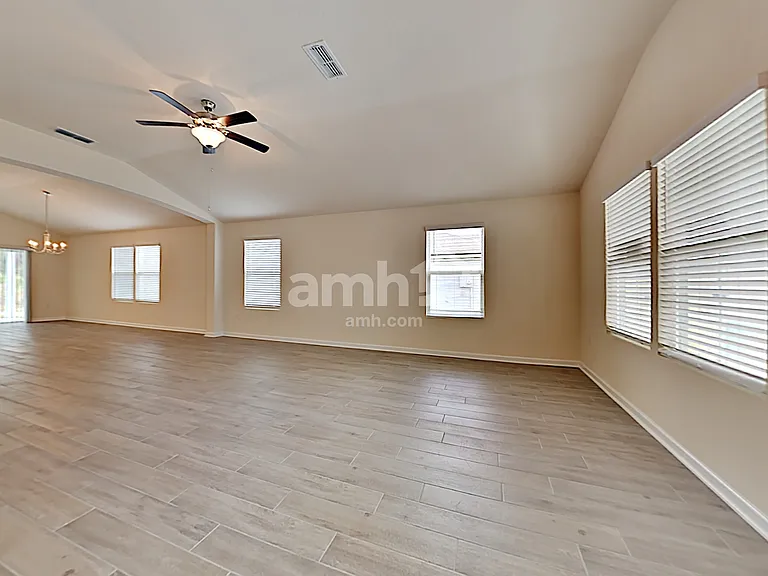 351 Chasewood Dr — Photo 7