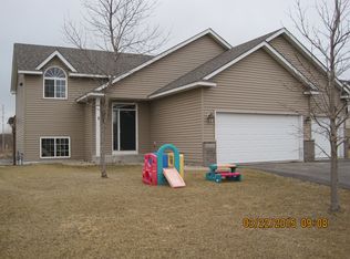 1110 N Ridge Dr NW, Montgomery, MN 56069