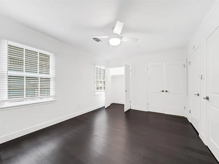 2610 Whitney St #2612 — Photo 2