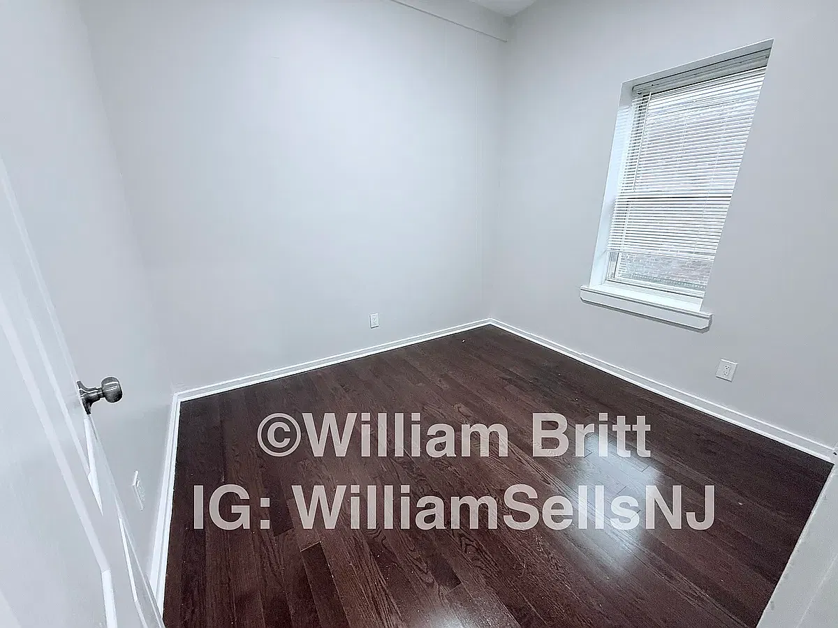 Studio, $1,495 — Photo 4