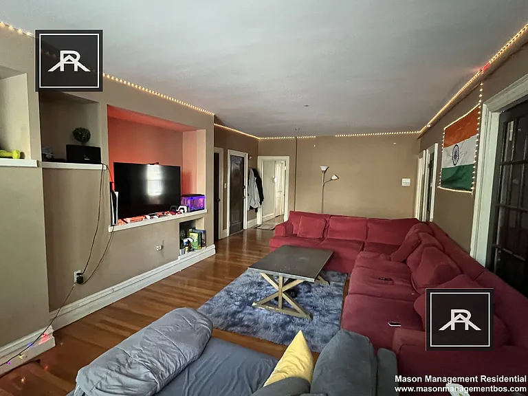 319 Saint Paul St #1 — Photo 12
