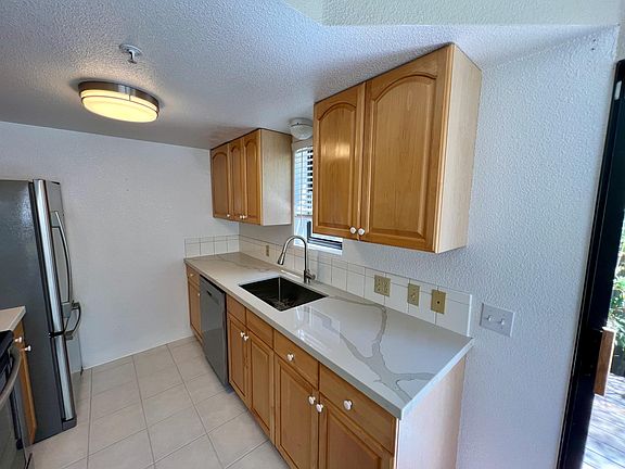 5th image of 3611 Bickerstaff Rd