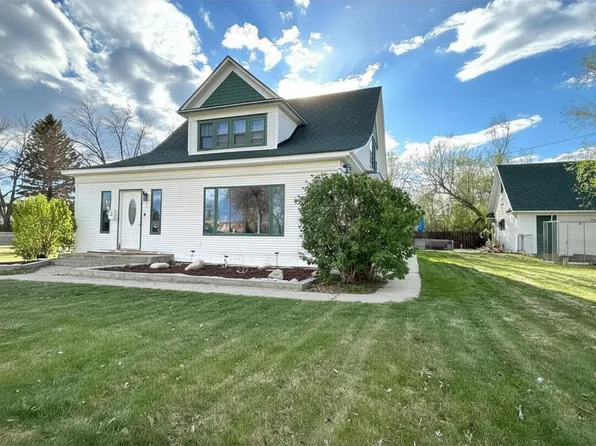 205 5th St N, Glasgow, MT 59230