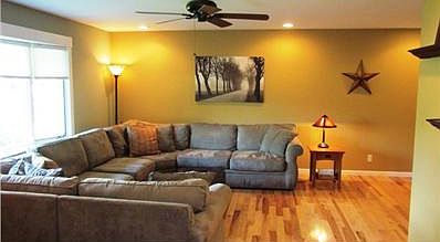 2nd image of 5625 Palisades Pkwy