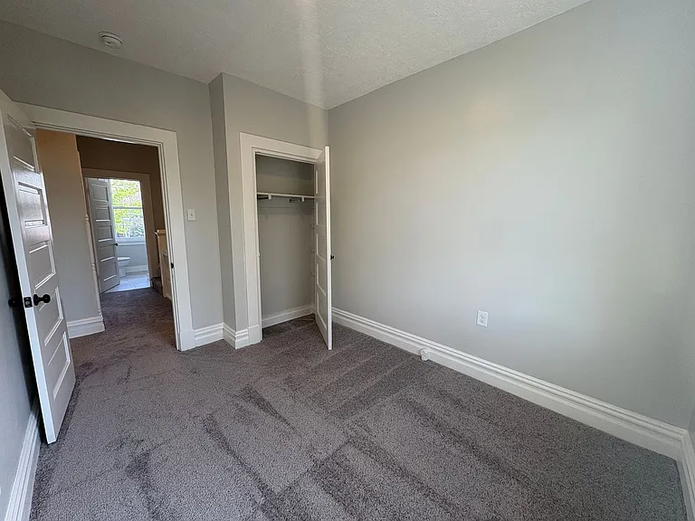 129 Dunbar Ave — Photo 15