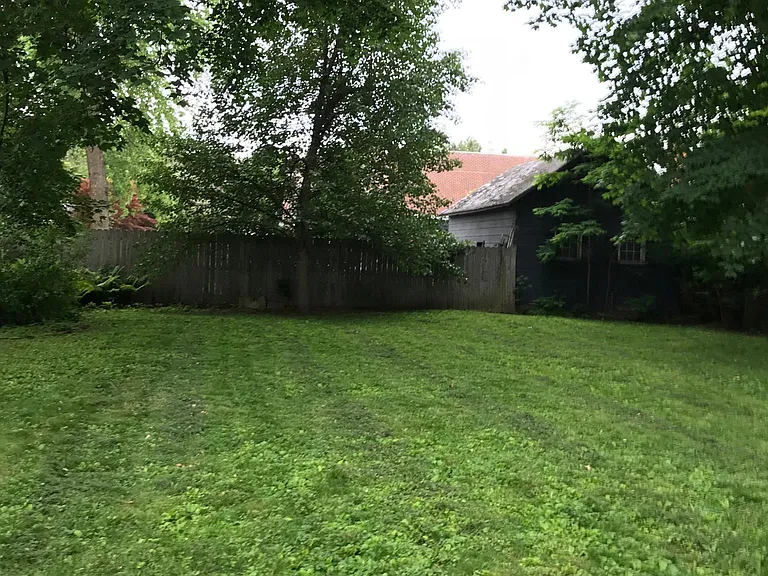 14 Livingston St — Photo 13