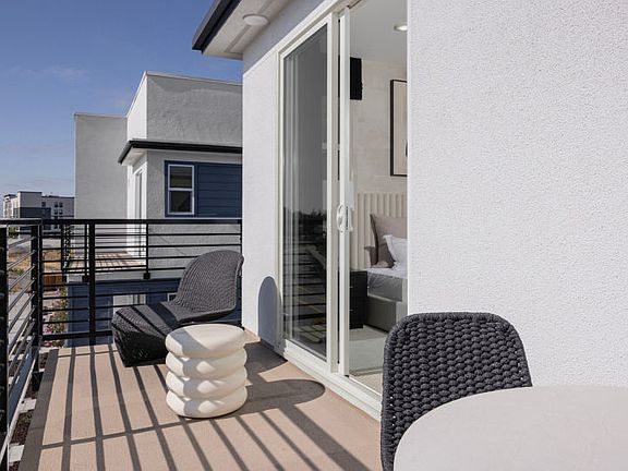 Deck off owner s retreat