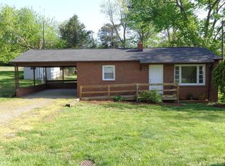 301 Fletcher St, Morganton, NC 28655