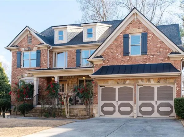 2060 Vicarage Ln, Snellville, GA 30078