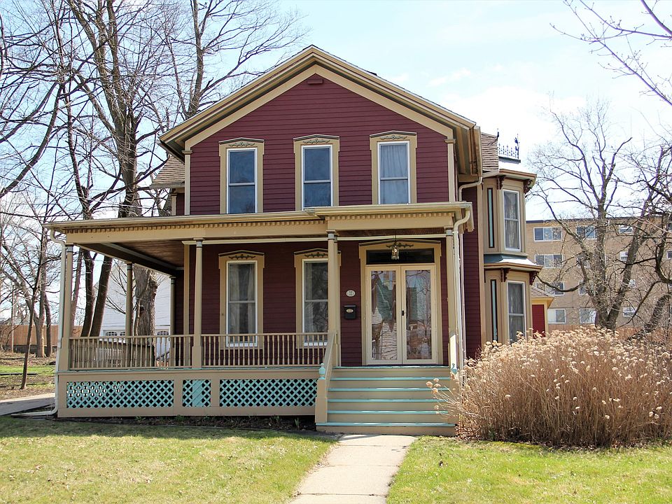 1st image of 115 McCall St