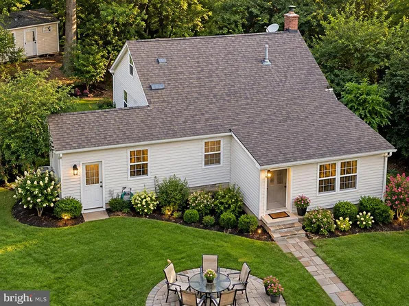 25219 Elk Lick Rd, Chantilly, VA 20152