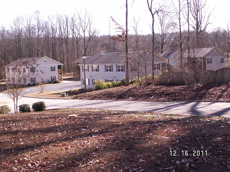 7400 Courtyard Dr #7400 — Photo 28