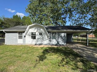 2024 Thomas St, Poplar Bluff, MO 63901