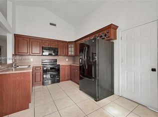 1720 SW 84th Ave #1720, Hollywood, FL 33025