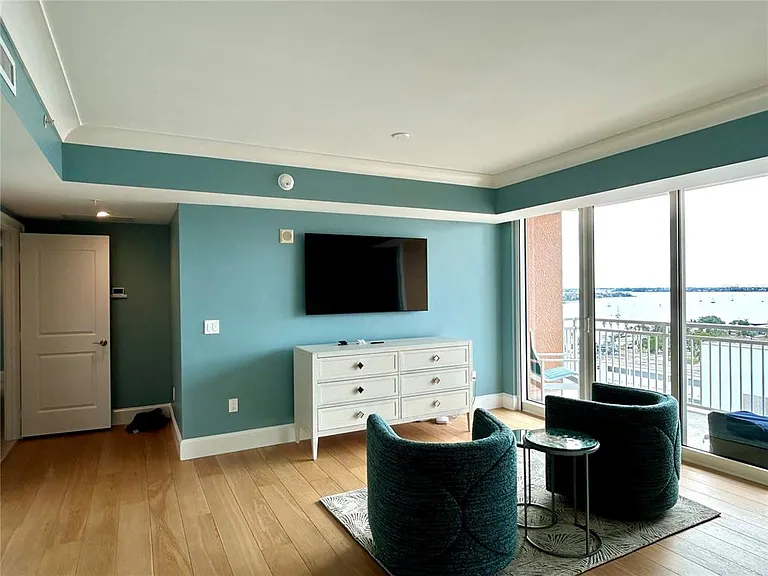 1350 Main St #1210 — Photo 29