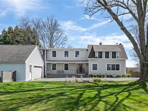 440 Long Hwy, Little Compton, RI 02837