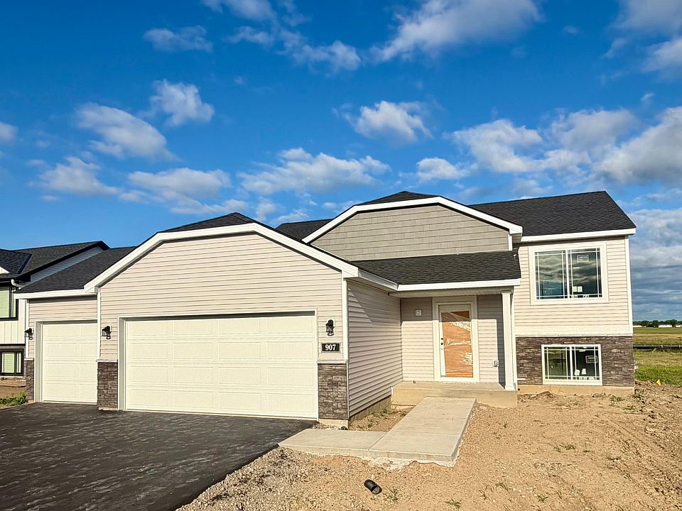 1st image of 907 Misty Meadow Blvd