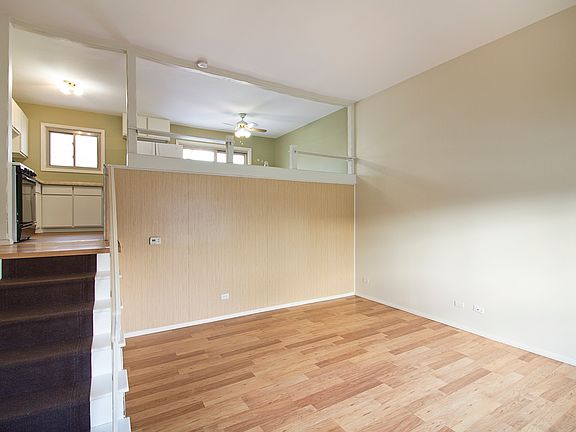 3rd image of 90 E Lincoln Ave